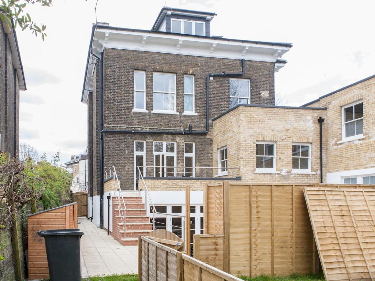 Pass The Keys - Spacious Flat With Private Sun Terrace In South East Londra Exterior foto