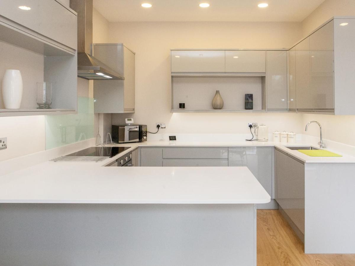 Pass The Keys - Spacious Flat With Private Sun Terrace In South East Londra Exterior foto