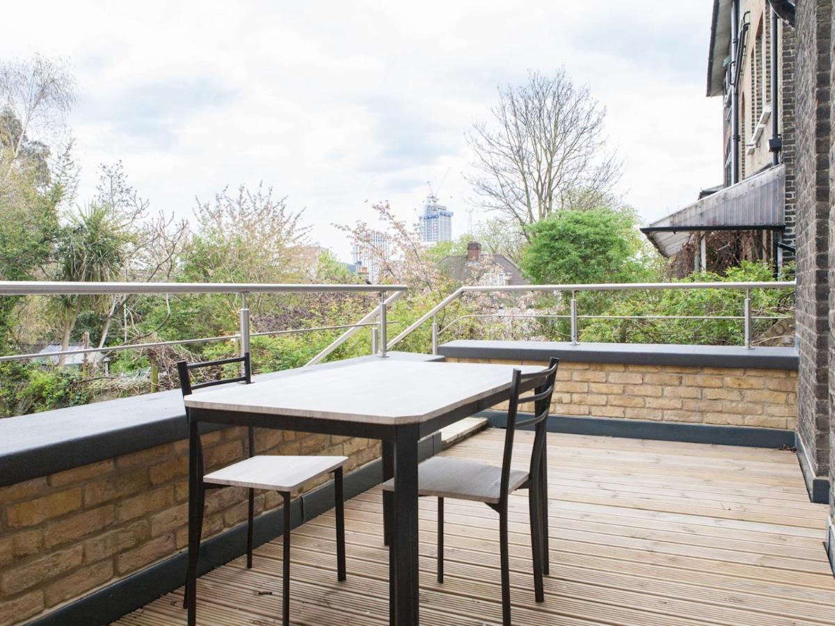 Pass The Keys - Spacious Flat With Private Sun Terrace In South East Londra Exterior foto