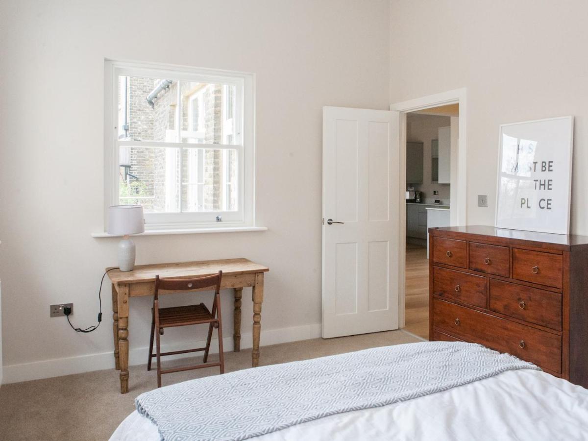 Pass The Keys - Spacious Flat With Private Sun Terrace In South East Londra Exterior foto