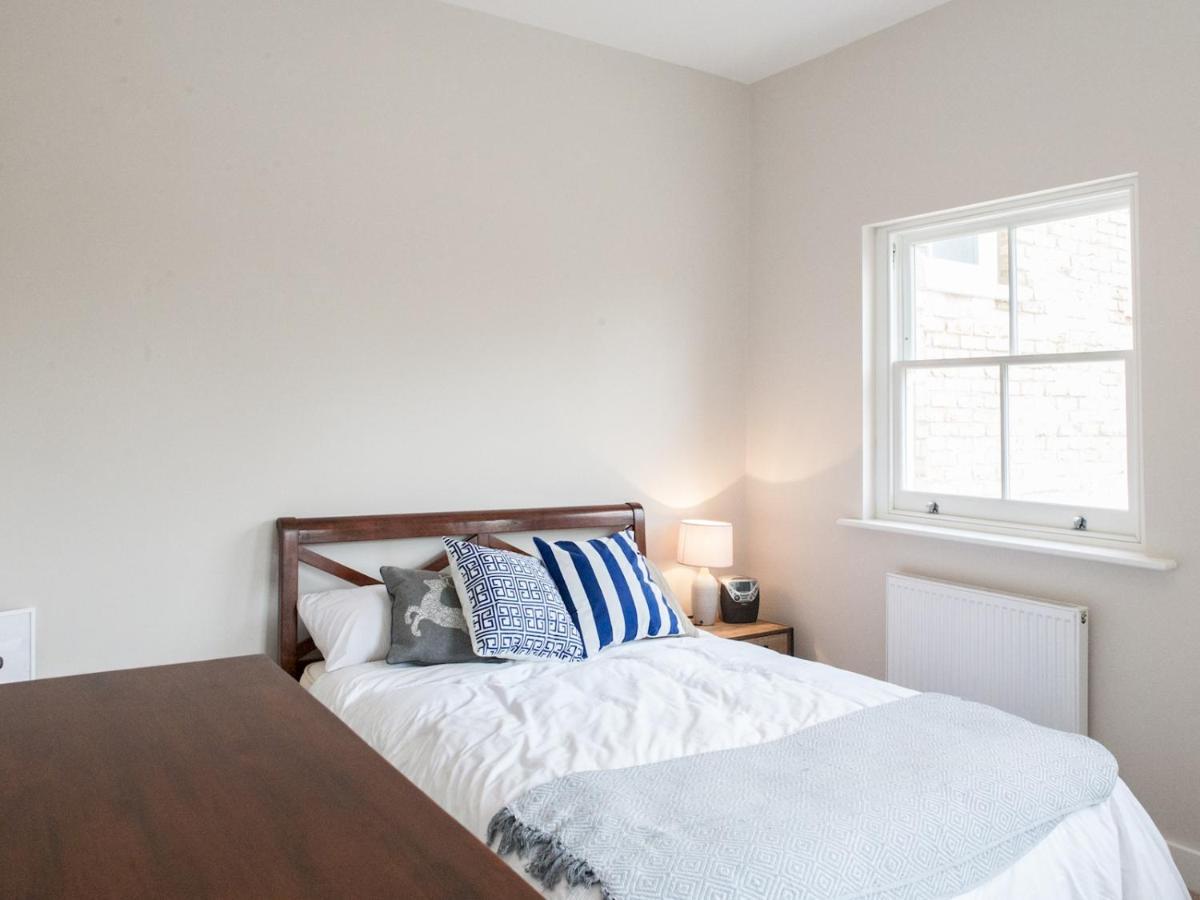 Pass The Keys - Spacious Flat With Private Sun Terrace In South East Londra Exterior foto